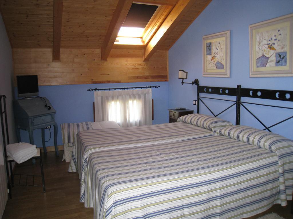 Casa Rural Patiño Guest House Quintanas de Gormaz Bagian luar foto